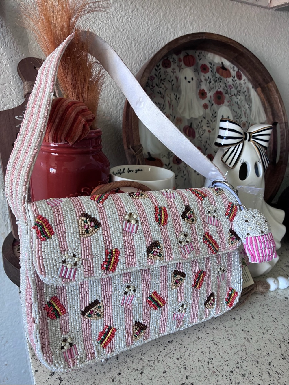VIRAL cinema popcorn, burger, pizza beaded bag